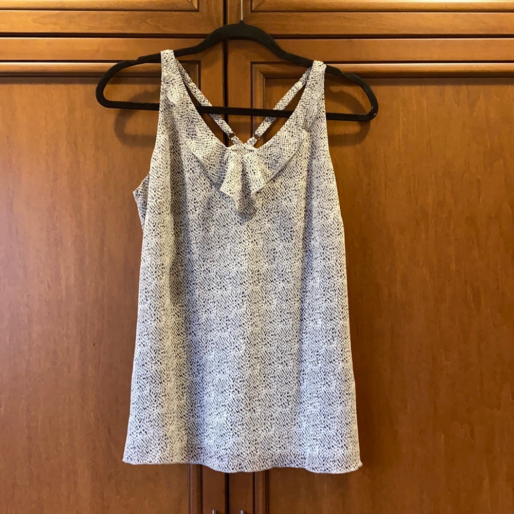 Cabi Grey And Black Speckled Ruffle Flutter Tank - image 3